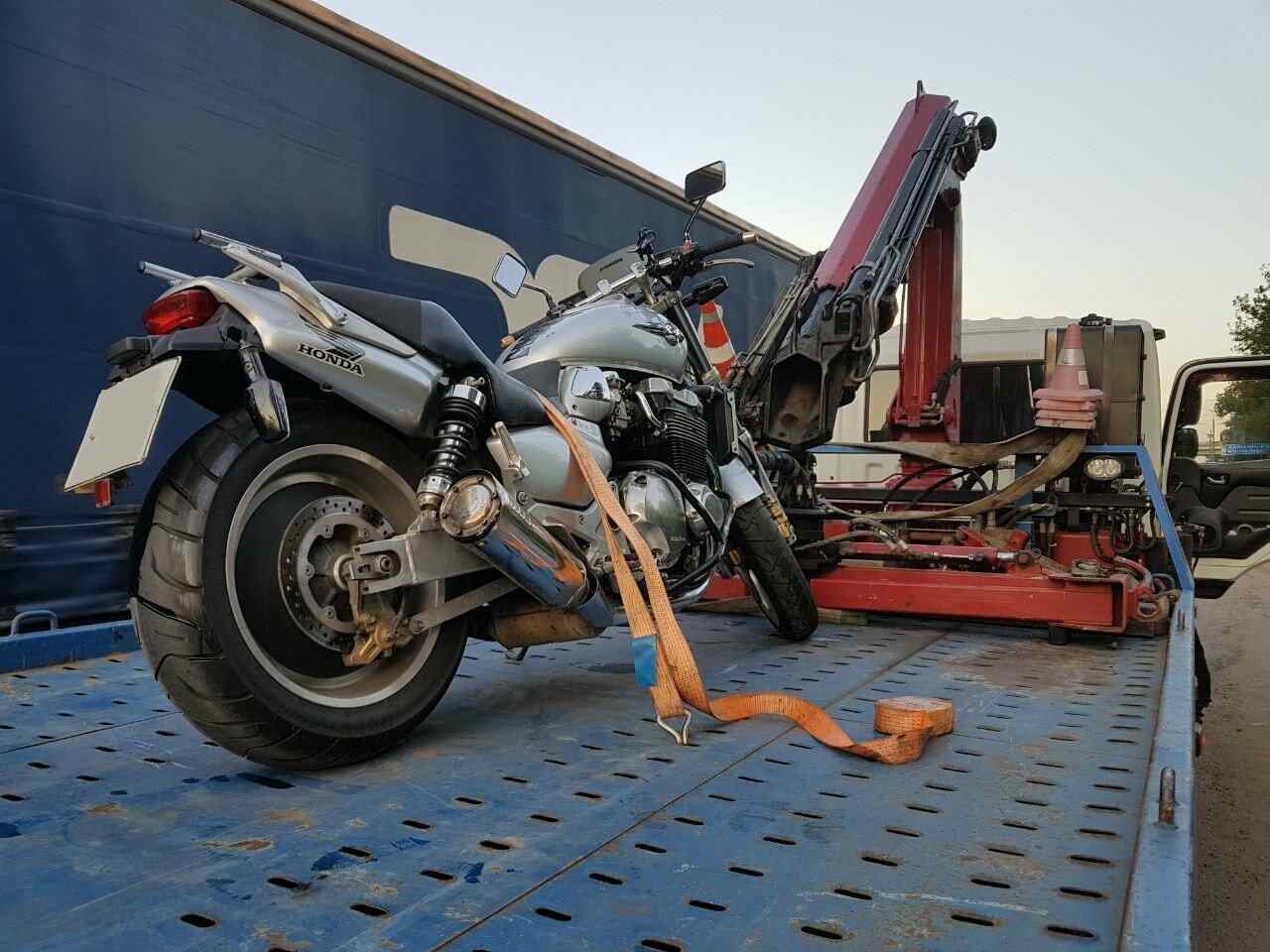 Фото эвакуации мотоцикла